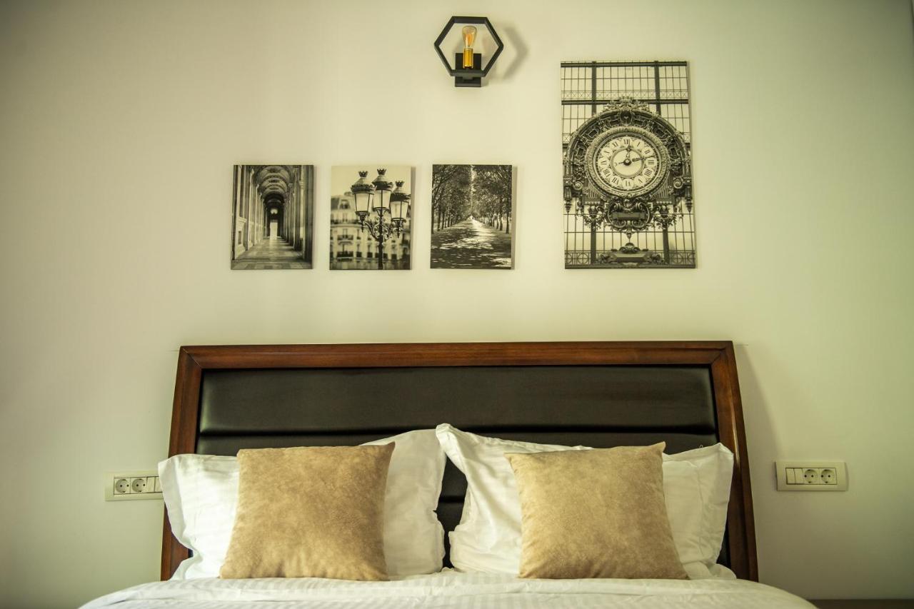 Old Town Apartment